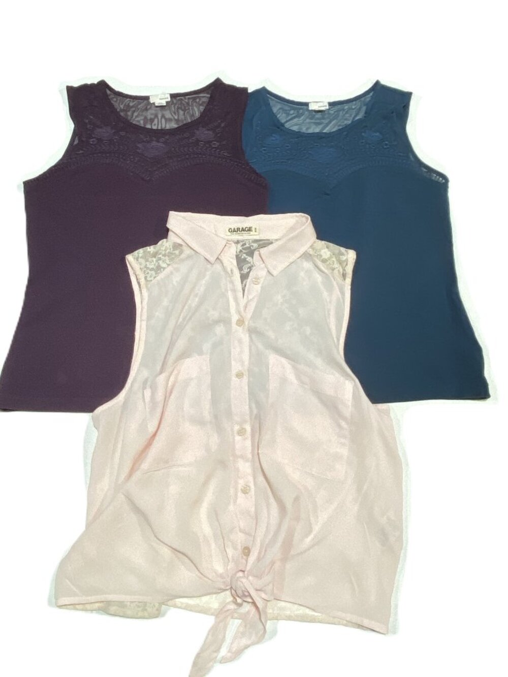Garage Lace Sleeveless Tank Tops Set of 3